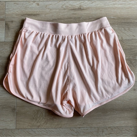 Nike Shorts & shirt lot athletic running clothes XL - Picture 9 of 10